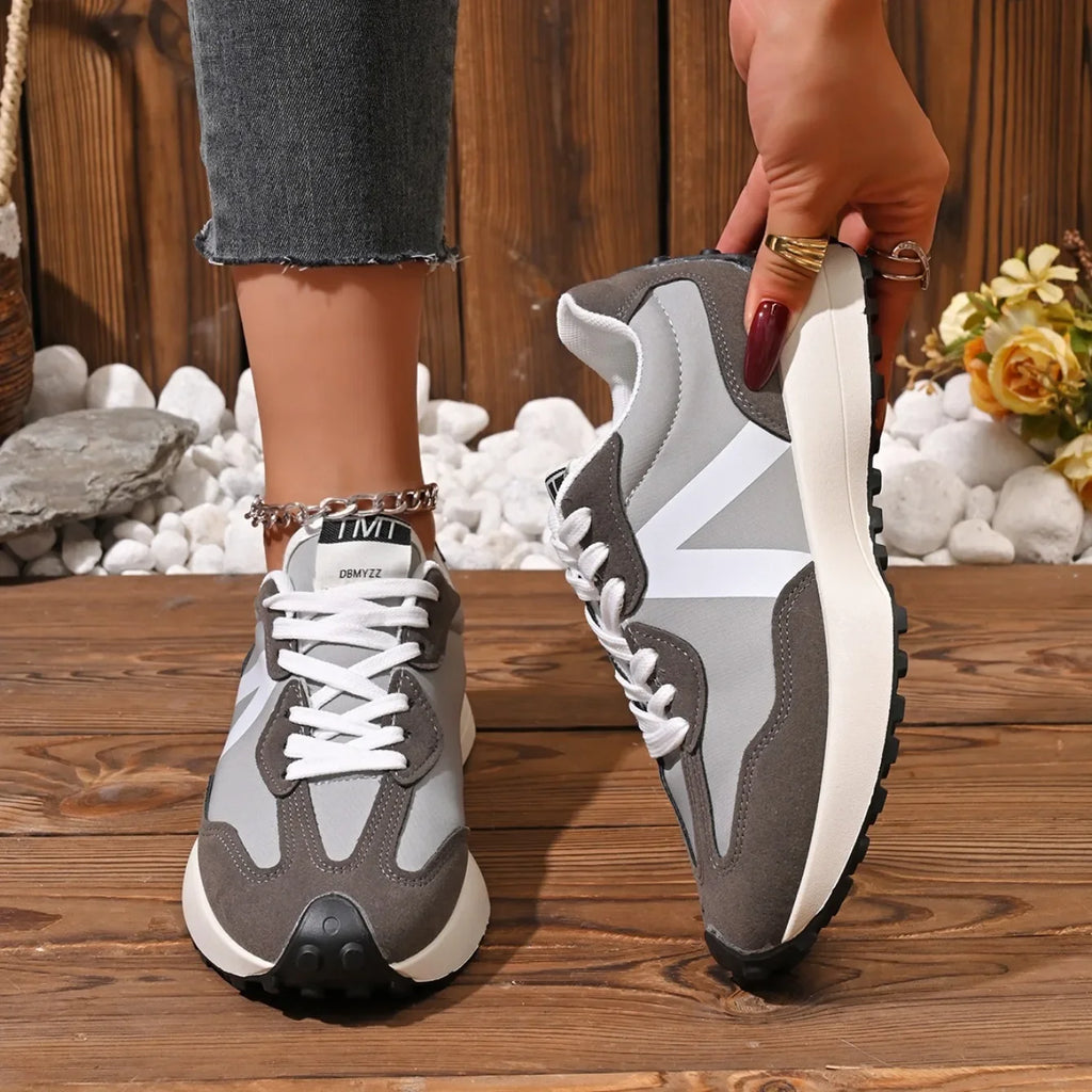 Women Sneakers 2026 New Casual Versatile Thick-soled Running Sneakers Women Fashionable High-quality Luxury Lace-up Shoes Women