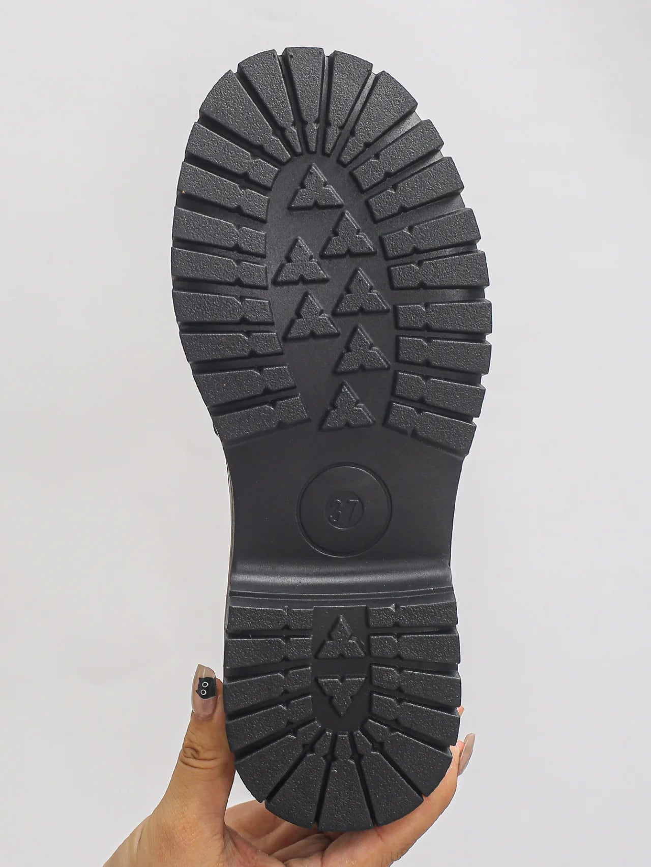 2026 Female Shoes Women Fashion Janes Round Toe Flats Loafers Oxfords Platform Casual Metal Chain Buckle Ladies Heels Black