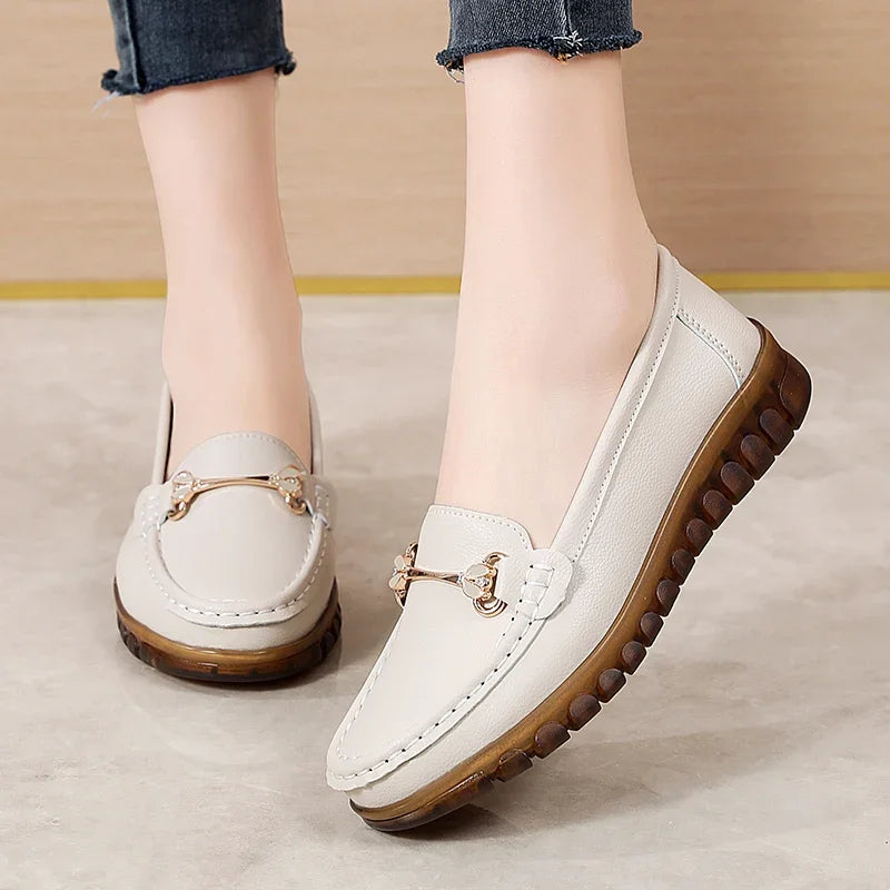 New fashionable flat shoes for women in spring and summer, 100% genuine leather shoes, breathable and casual women's shoes
