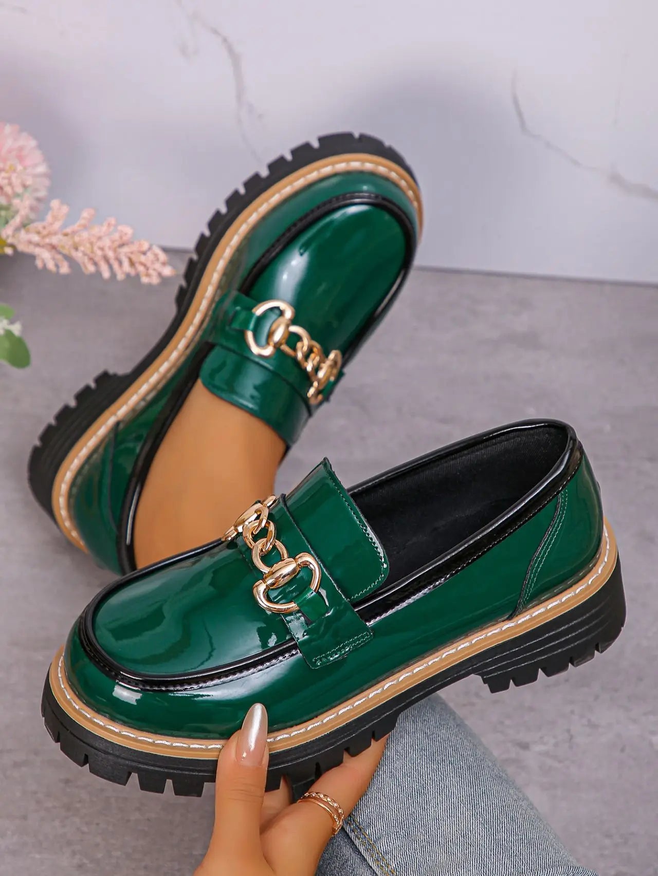 2026 Female Shoes Women Fashion Janes Round Toe Flats Loafers Oxfords Platform Casual Metal Chain Buckle Ladies Heels Black