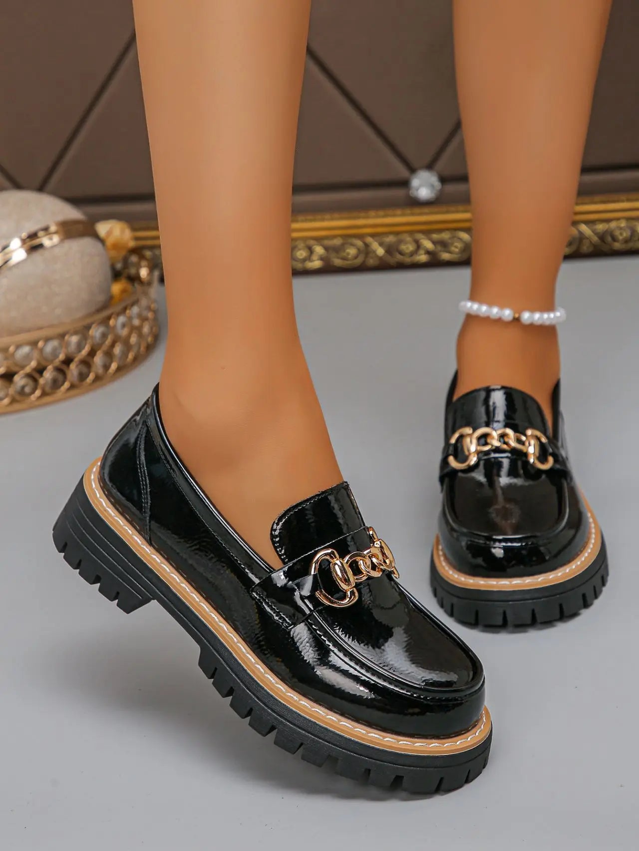 2026 Female Shoes Women Fashion Janes Round Toe Flats Loafers Oxfords Platform Casual Metal Chain Buckle Ladies Heels Black